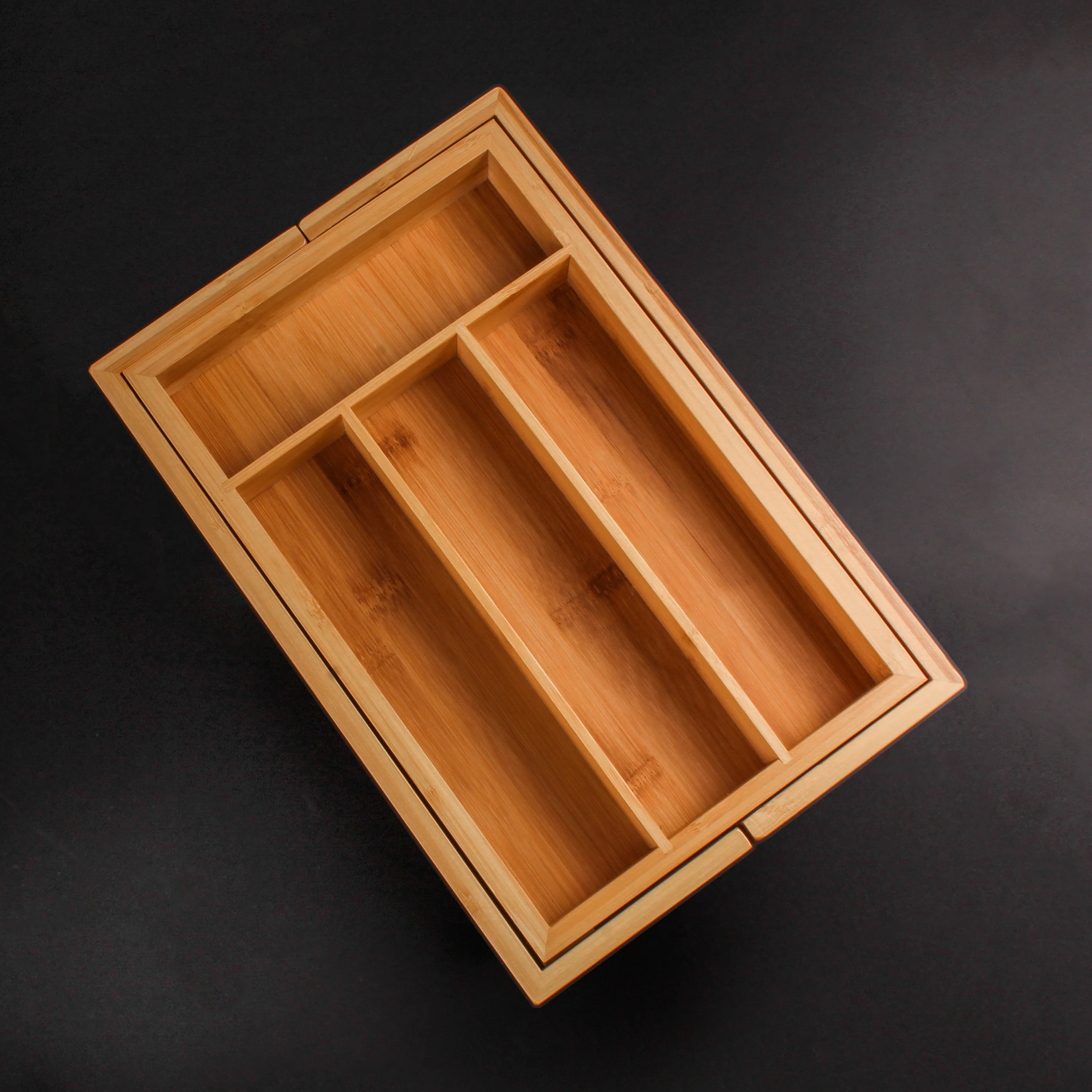 BergHOFF Bamboo 6-Slot Expanding Flatware Organizer - Image 6