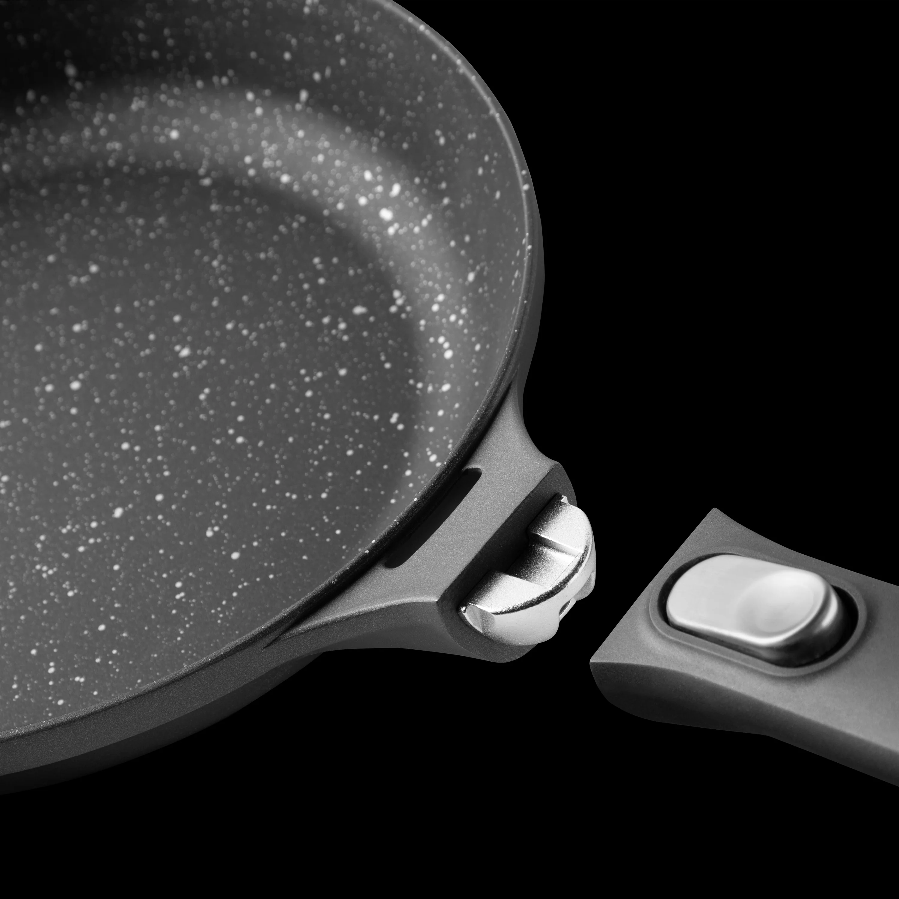 BergHOFF GEM 12.5" Non-stick Fry Pan, Detachable Handle, Black - Image 3