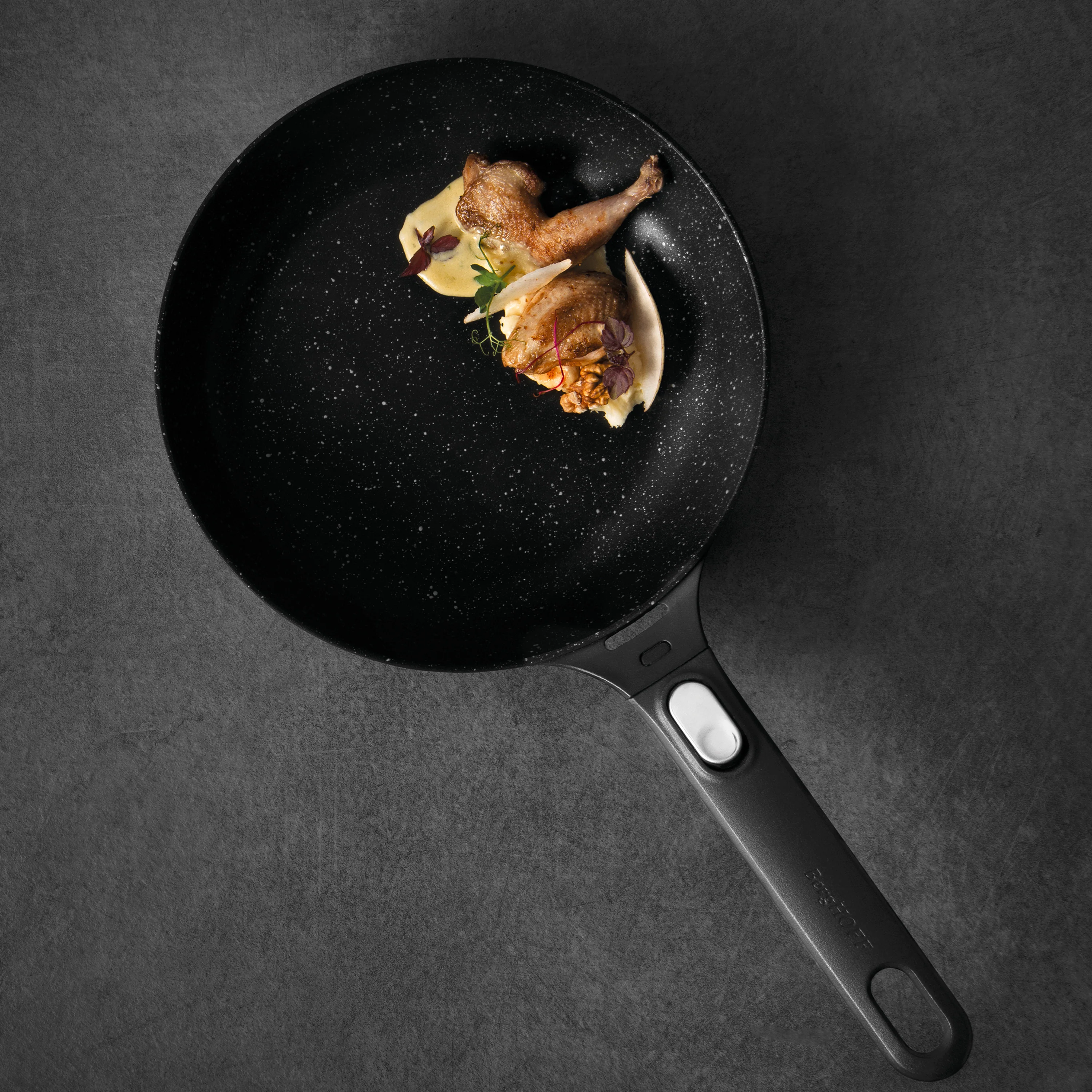 BergHOFF GEM 12.5" Non-stick Fry Pan, Detachable Handle, Black - Image 7