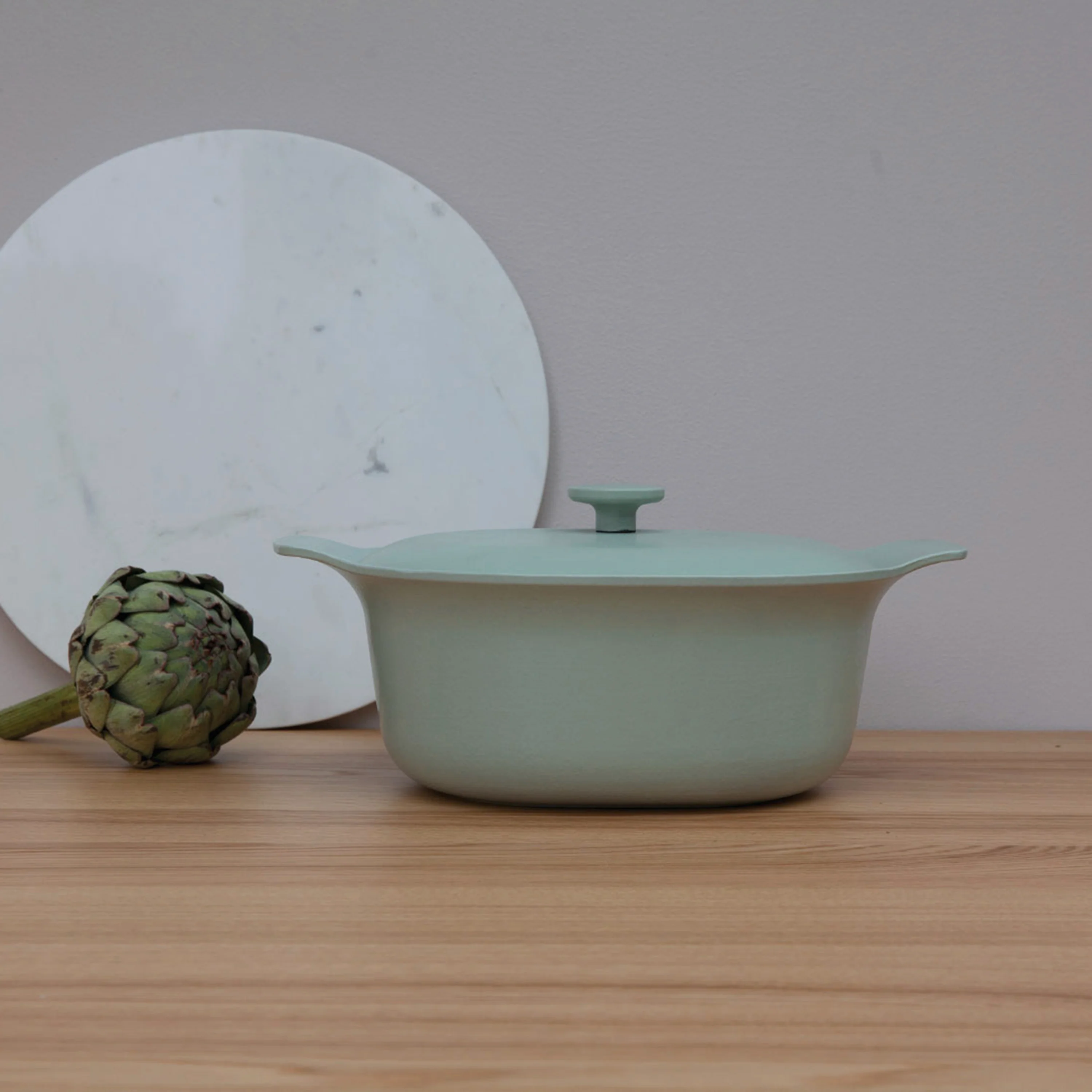 BergHOFF Ron 11" Cast Iron Dutch Oven 5.5Qt., Green - Image 5